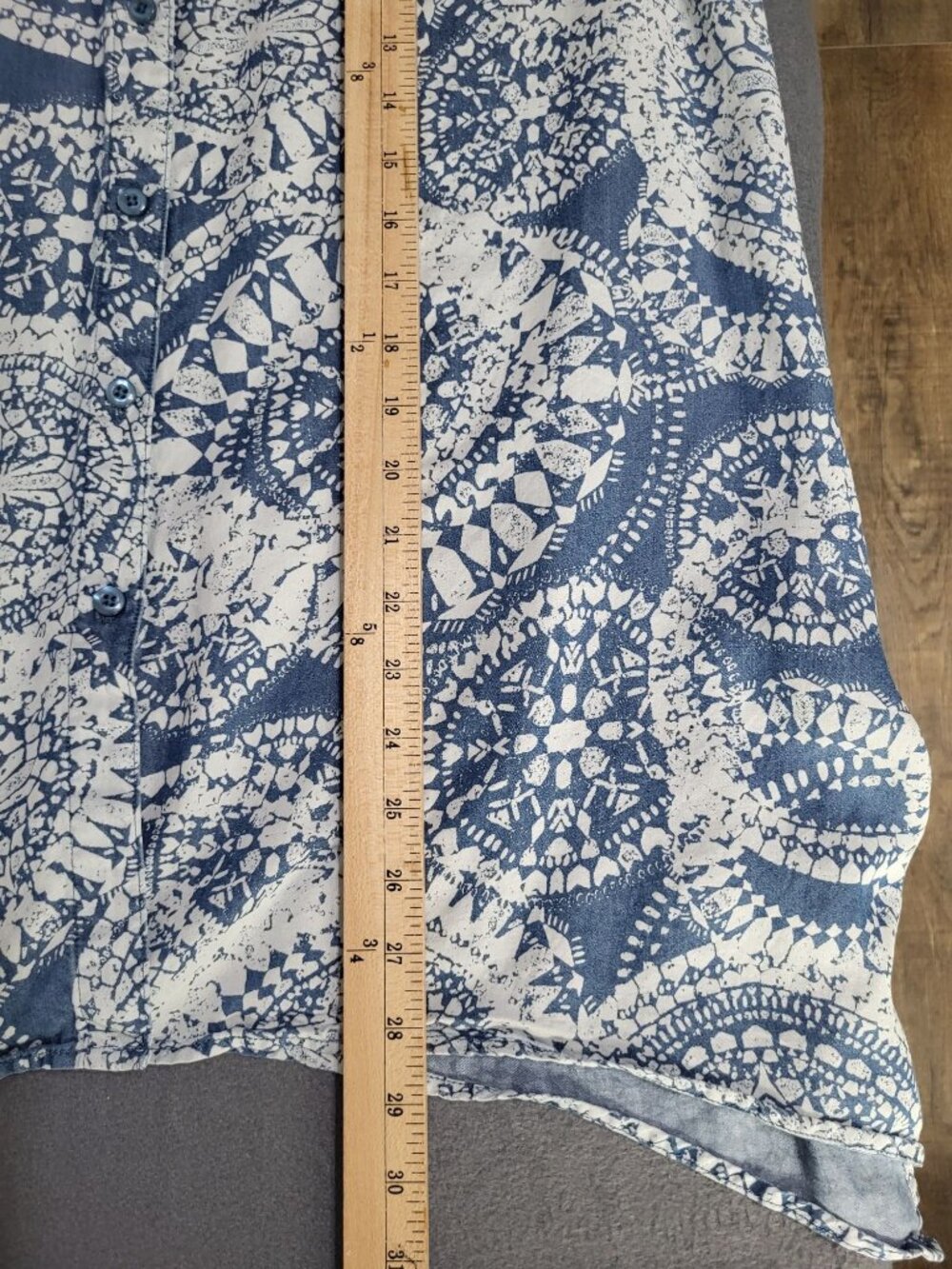Zac & Rachel Women's LG Blue Patterned Tunic Blouse Roll-Tab Sleeve Boho Artsy - Picture 7 of 9